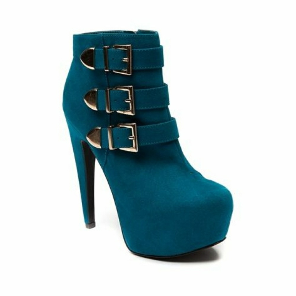 Teal booties by Shi